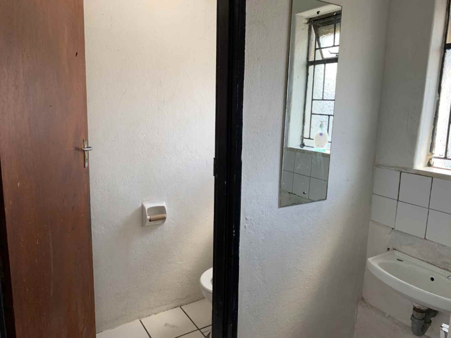 To Let commercial Property for Rent in Kuils River Western Cape